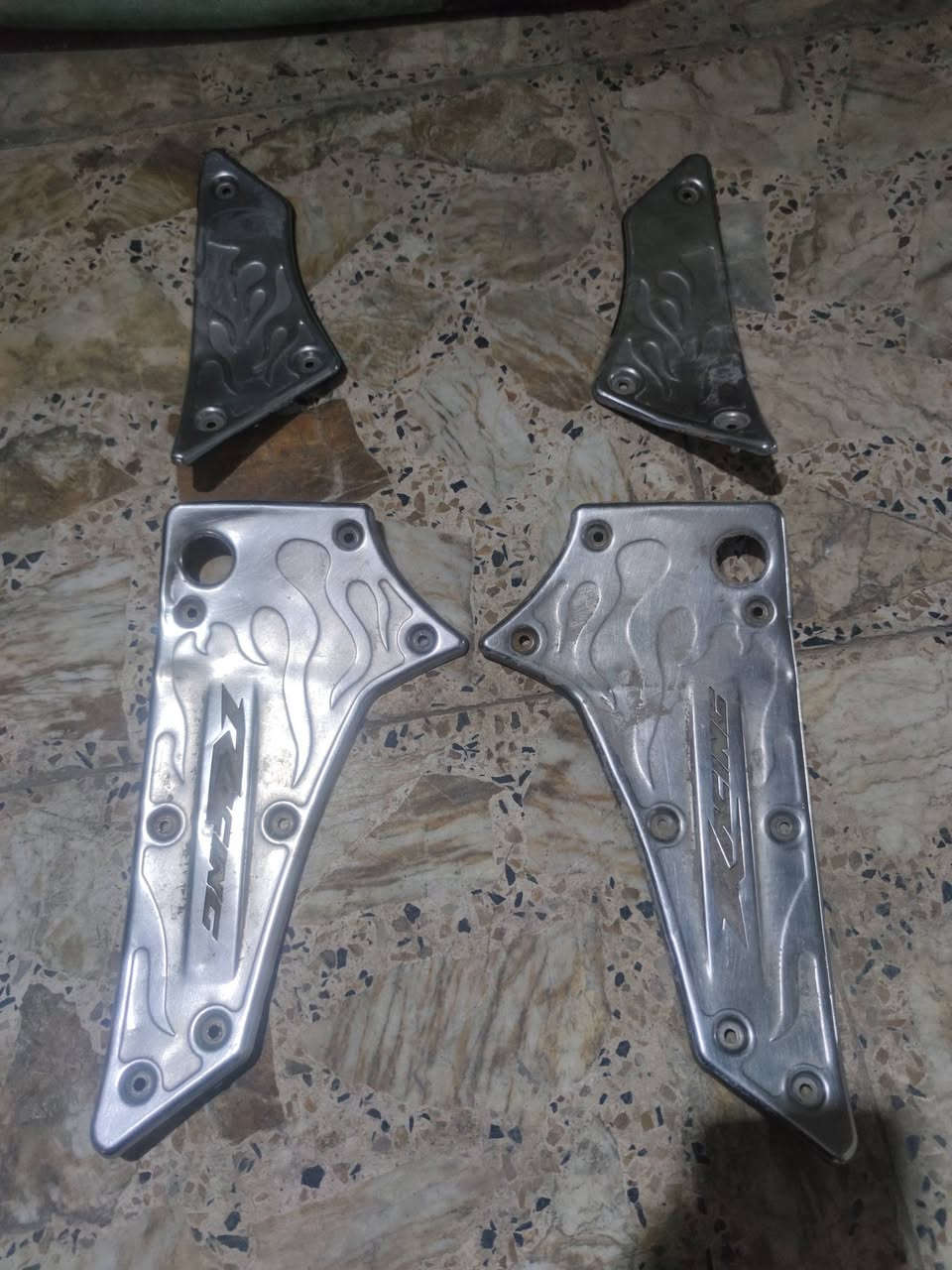 سلام عليكم غراض للبيع تزويد السعر خاص مكاني نجف***********
