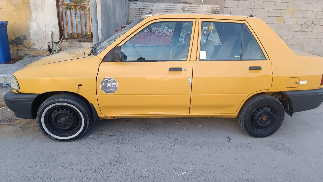 سايبه موديل2016 سعره 30 وبيها مجال حق الجيه رقم *********** علمن بيه محرك برايت
