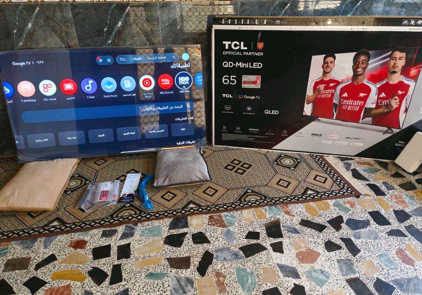 شاشة tcl c6k منلد حجم 65 اخت الجديدة بعدها بلاصق الشركة استخدام جدا قليل مع كافة ملحقاته للبيع السعر 900 الف مجال جدا بسيط عنواني بغداد اي استفسار عالرقم ***********