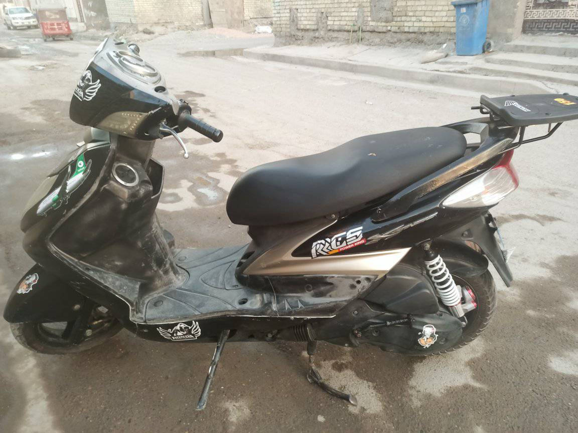 سكنس فحل بلادية مكينة مكفولة بس كفرات شوية تعبانة 500قفل قفل قفل بدون  عملة ***********
