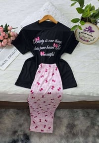 بيجامه فيونكات • فالينه قطني ناعم • فري سايز ٥٠-٧٧