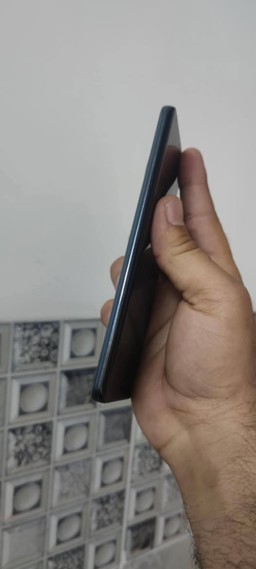 هنر اكس9سي 
جهاز نضيف وضع شركه 
رام 8+8
بدون ملحقات 
موصفات معروفى 310ومجال جداً قليل 
***********
***********
عنوان القوسيات او  بليل تلكيف
