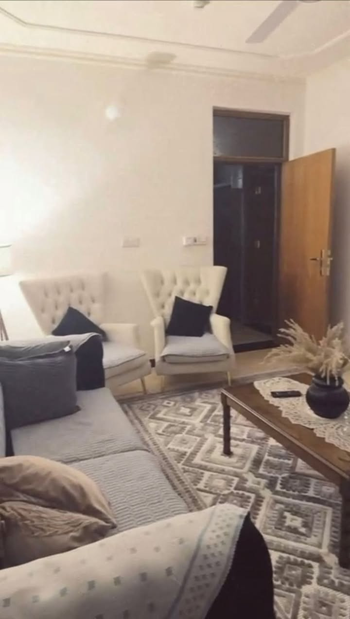 تخم للبيع 5 مقاعد مع 5 كوشات الغطاء مو وياهه ابيعه ب280 مكاني بغداد كراده وبعده كولش جديد


**إذا كنت صاحب هذا الإعلان وتريد حذفه لأي سبب، رجاءا أرسل رسالة إلى الدعم الفني**