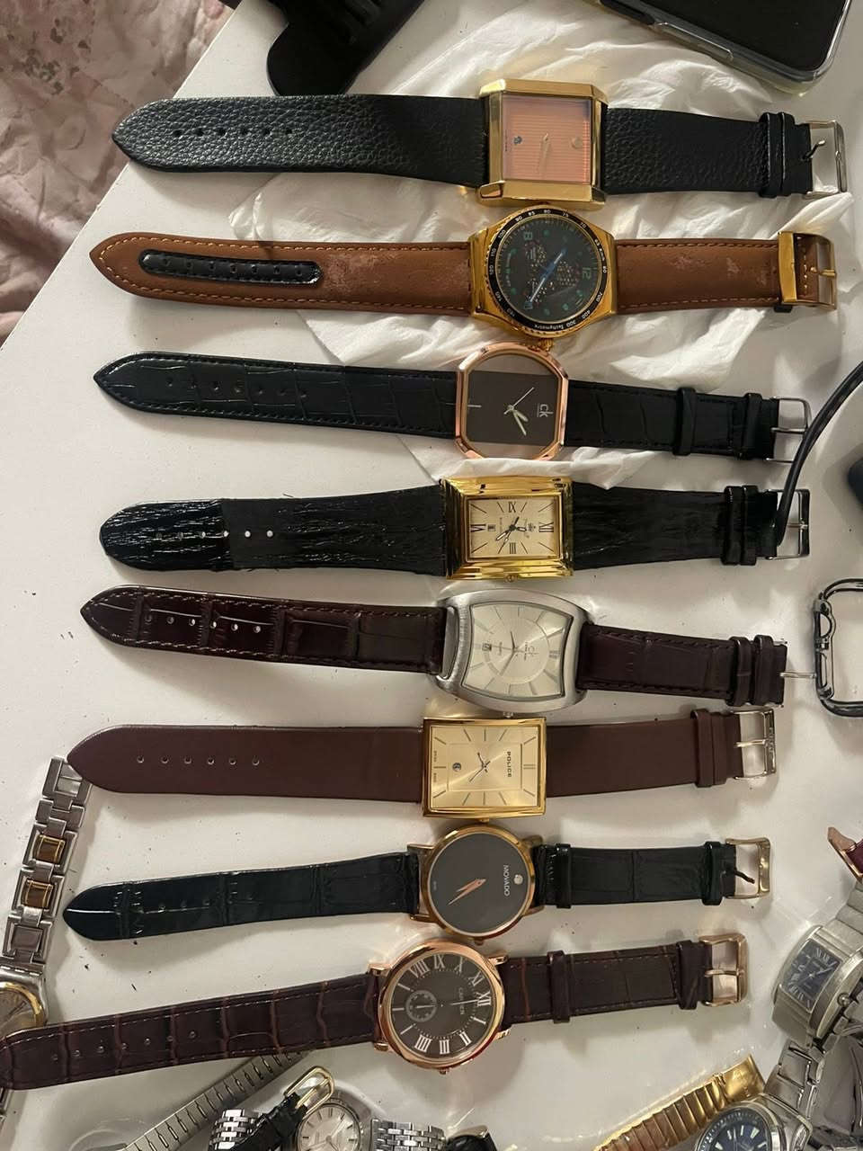 ساعات شلعه للبيع
اسعارهن مناسبه لاهل المصلحة


**إذا كنت صاحب هذا الإعلان وتريد حذفه لأي سبب، رجاءا أرسل رسالة إلى الدعم الفني**