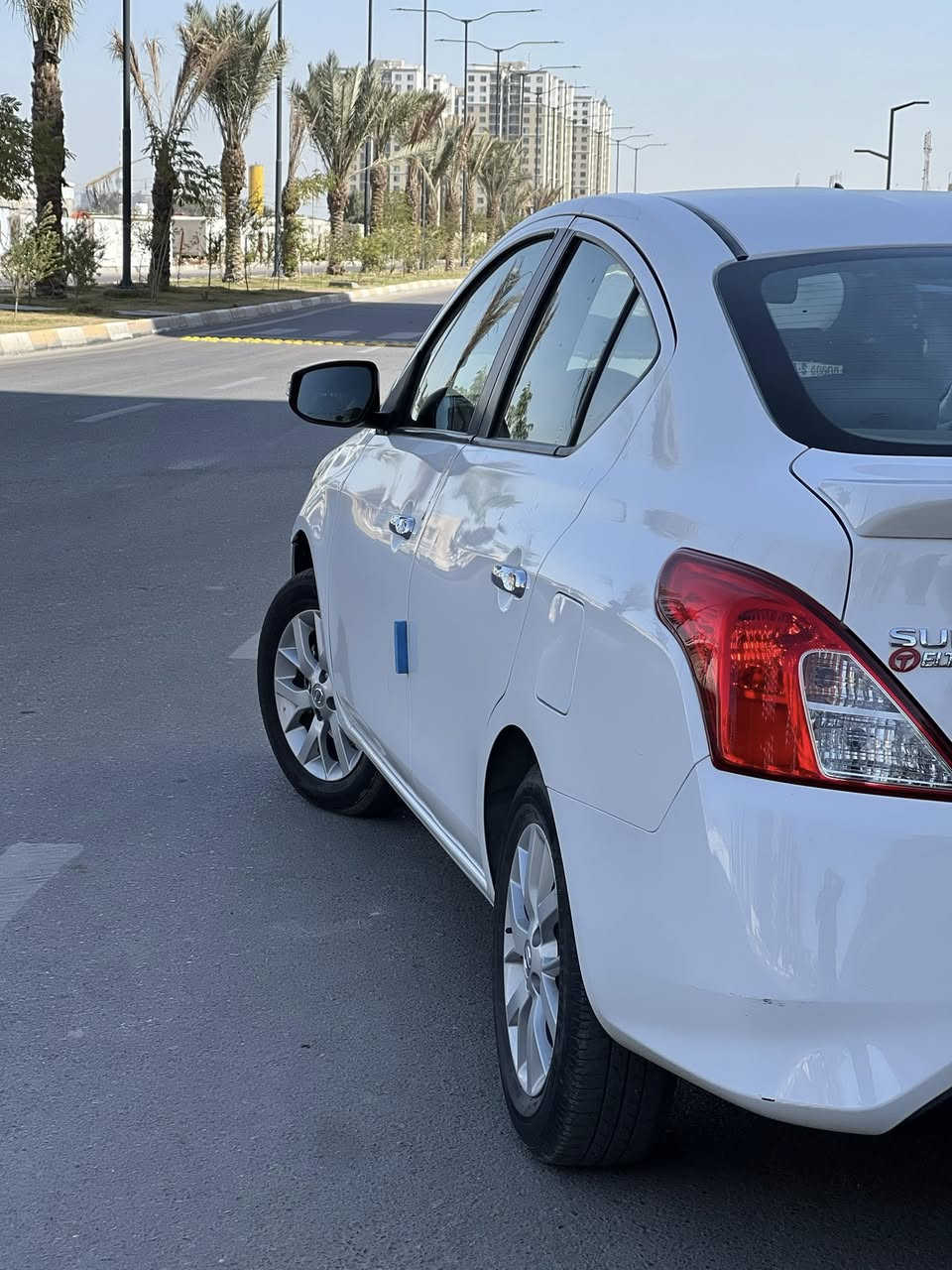 السلام عليكم
سني 2024 مصري
السيارة بأسمي 
الرقم أربيل 

السعر 118بيهه مجال شي بسيط 
مكاني بغداد حي الجهاد 
***********
