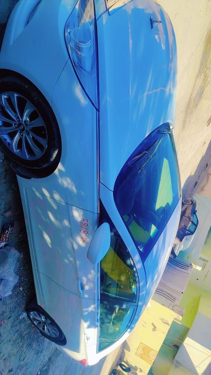 السلام عليكم للبيع سوناتا 2011 كير محرك شرط صدر امامي خلفي كله جديد ضررها جاملغ وبنيد بدون دواخل مكينه  2400 رقم اربيل السعر 95 وبيها مجال *********** اتصل ودلل مراوس بيع يرهم
