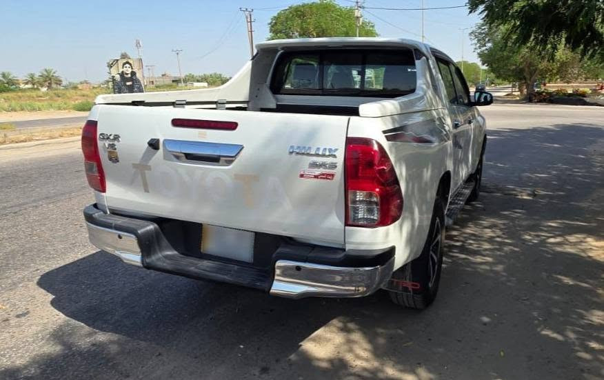 هايلكس 2020 سعودي 6 سلندر
 ماشيه 182000 km رقم بغداد سنويه جديده
 السياره نظيفه جدا المكان المؤشر بالسونار
 صبغ اثر شخط ومكفوله من اي حادث والسياره استعمال شخصي..للاستفسار *********** 
مكان السياره بغداد

