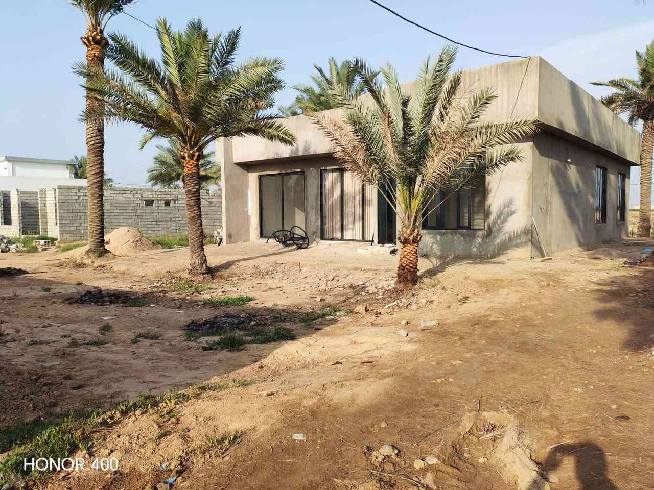 للبيع فرصة استثمارية مميزة 🔥
عقار تجاري وسكني على الشارع الرابط بين بسماية وتقاطع النهروان بالقرب من شارع علي الوردي الحديث.

▪️ مساحة 1280 متر
▪️ منزل حديث 215 متر
▪️ 6 محلات + محل كبير
▪️ واجهة مباشرة على شارع رئيسي
▪️ موقع حيوي مناسب للاستثمار والسكن

للاستفسار والمعاينة:
📞 ***********
