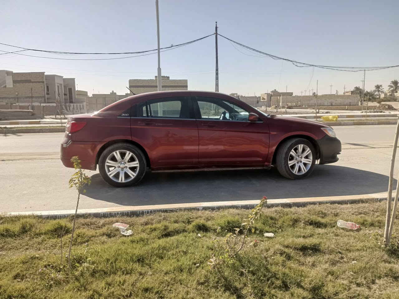 سيارة سي ٢٠٠ موديل ٢٠١٣ للبيع وارد امريكي اللون احمر ضربه دعامية ومقدمة بنيد ومدكر بيها صبغ ثلاثة قطع تخم تاير كهربائيات تبريد حدادية جاهزة .
البنيد والقماره بيها جراد رقم السيارة كربلاء الرقم الدولي الجديد .
مكان السيارة بالناصرية السنوية بأسمي للاستفسار *********** واتساب .

