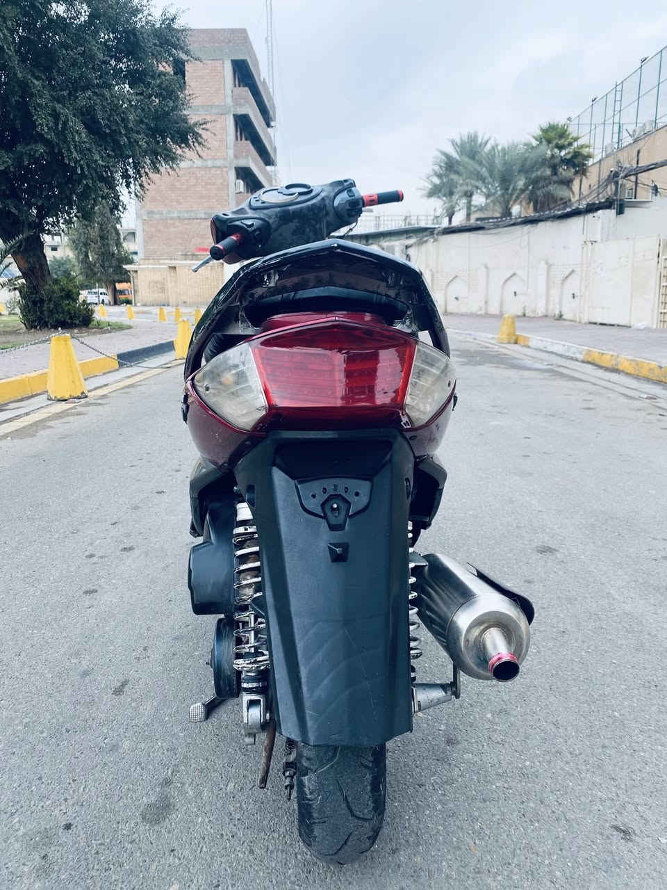 سلام عليكم دراجه سكنس فحل نوزل للبيع
صدر امامي رياضي

صالنصه بوري عدل

مكينه بلاديه مامفتوحه كفاله عامه كفراتها بلاديه ختم واحد شلعه ومعدل تشك الكاع كهربائيات كلها شغاله رايدها ب850 وبيها مجال بسيط للشراي مكاني الاعظميه اي استفسار ***********
