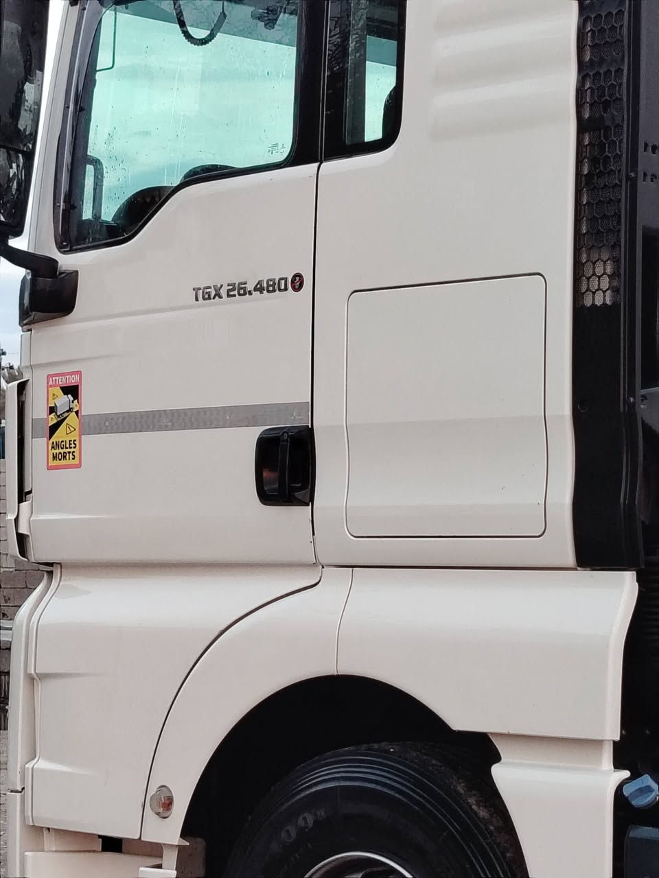 مان موديل 2015
لوري سحال 
دبل سوبر
رقم سليمانية ترقيم جديد 
سنوية ل٣٠ 
سيارة مكفولة من كلشي
تخم تاير
محرك وكير مكفولات
حجم السيارة ٢٦ /٤٨٠
مكان السيارة/ ديالئ/ كنعان 
رقم الهاتف
***********
