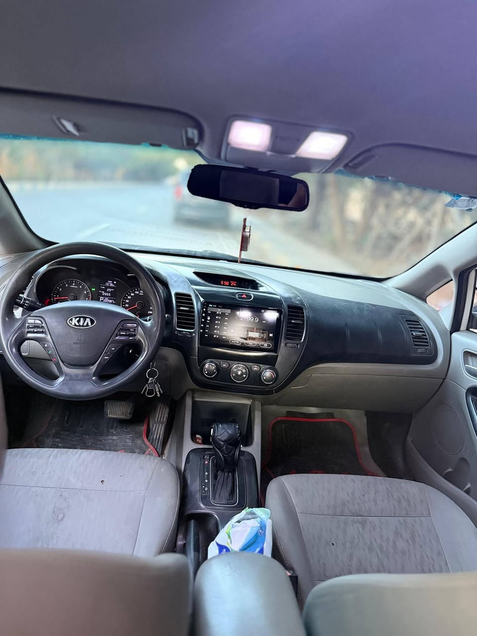 للبيع سيراتو موديل 2014 خليجي محرك 1600 
سياره جاهزه من كل النواحي 
بيه 3 قطع صبغ بدون دواخل
السعر 105
استفسار ***********
