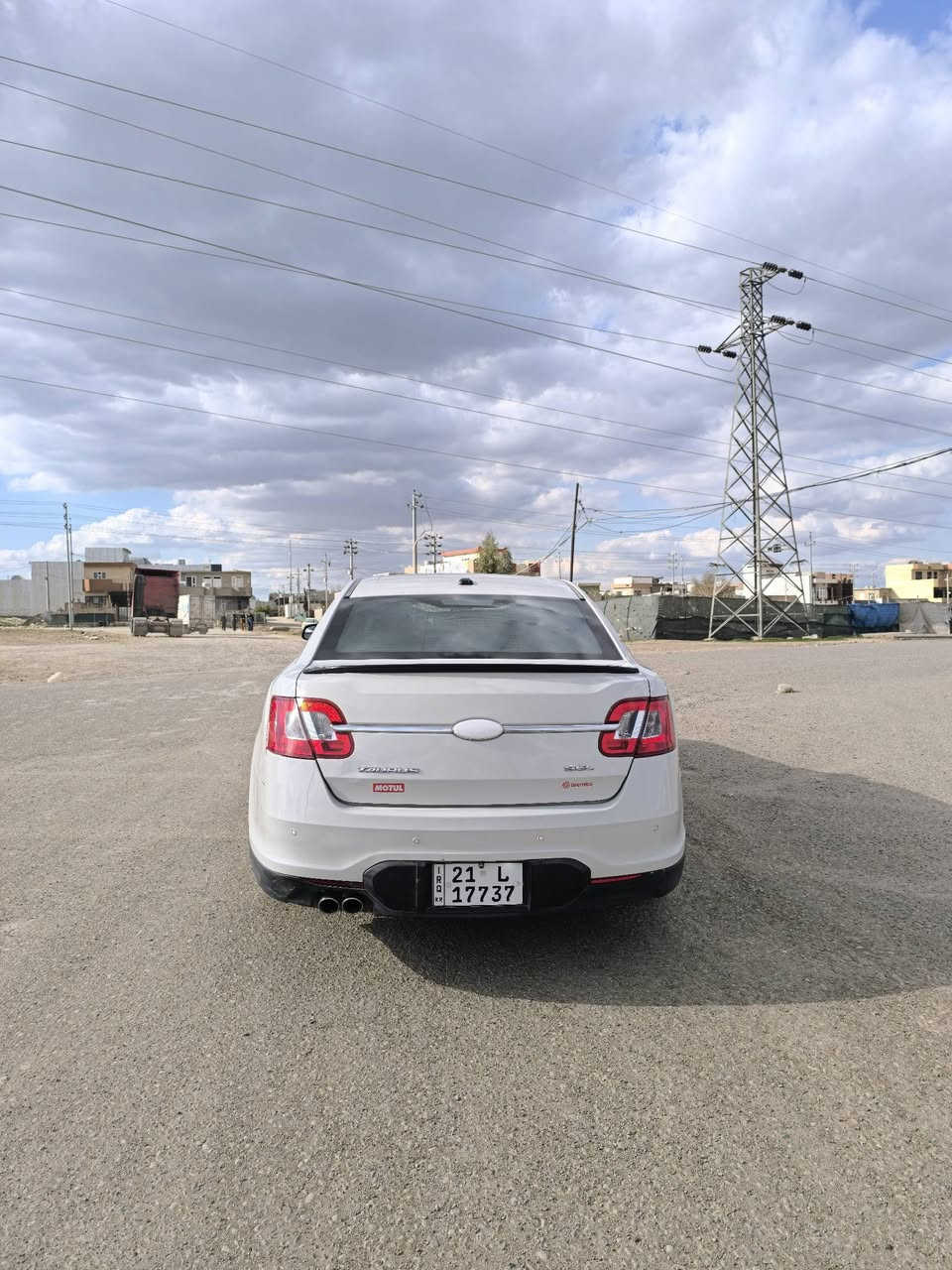 2011 خلیجی 78 بی 8 غرامە  0770 958 75 17
