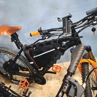 بايسكل كهربائي بطاريه ليثيوم ملف 2000w سرعه 80 حقيقي ويا ستاند مبايل و...
