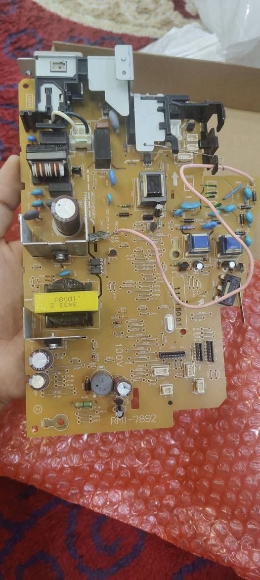 بورد بور لطابعات hp اليزريه HP M1136 1136 1132 RM1-7892 RM1-7902 بعده لوك على الفحص شرط


**إذا كنت صاحب هذا الإعلان وتريد حذفه لأي سبب، رجاءا أرسل رسالة إلى الدعم الفني**