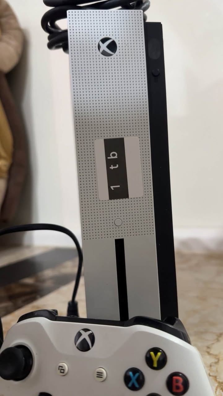 للبيع Xbox one s
واحد تيرا 
تك يده 
فول نظافه 
مستخدم شهرين فقط
سعر 230 وبي مجال بسيط 
عنوان سهل نينوى كوكجلي قرب سيطره


**إذا كنت صاحب هذا الإعلان وتريد حذفه لأي سبب، رجاءا أرسل رسالة إلى الدعم الفني**