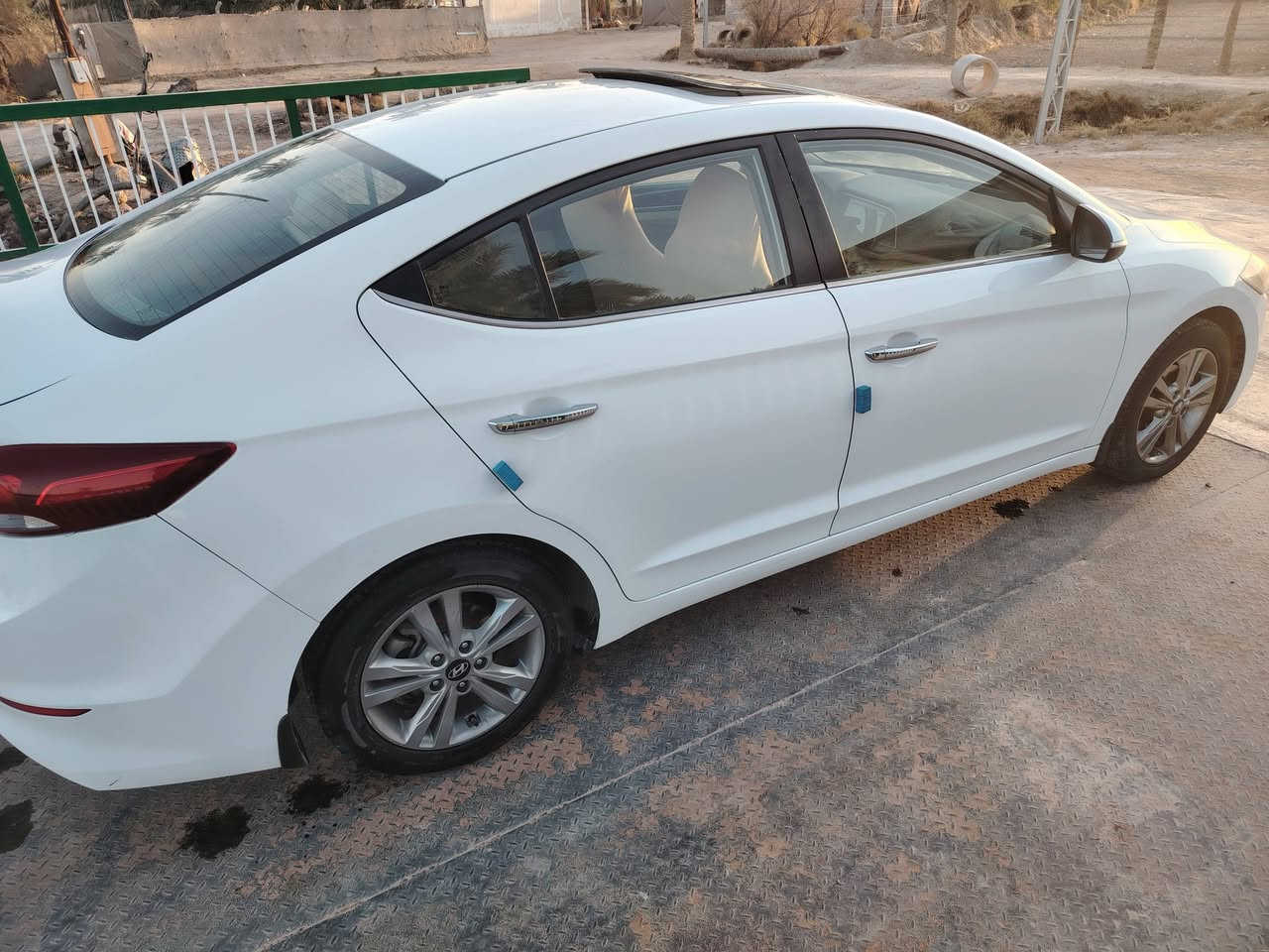 الانتره ٢٠١٧ خليجي كفاله عامه فول مواصفات رقم نجف باسمي كفاله عامه من صبغ وظربه
فول فتحه خمسه ويل كب اشاير بالمري تحكم تبريد ثلج تبريد قطعتين حساس خلفي كامره شاشه محرك ٢٠٠٠
المكان غماس
***********
