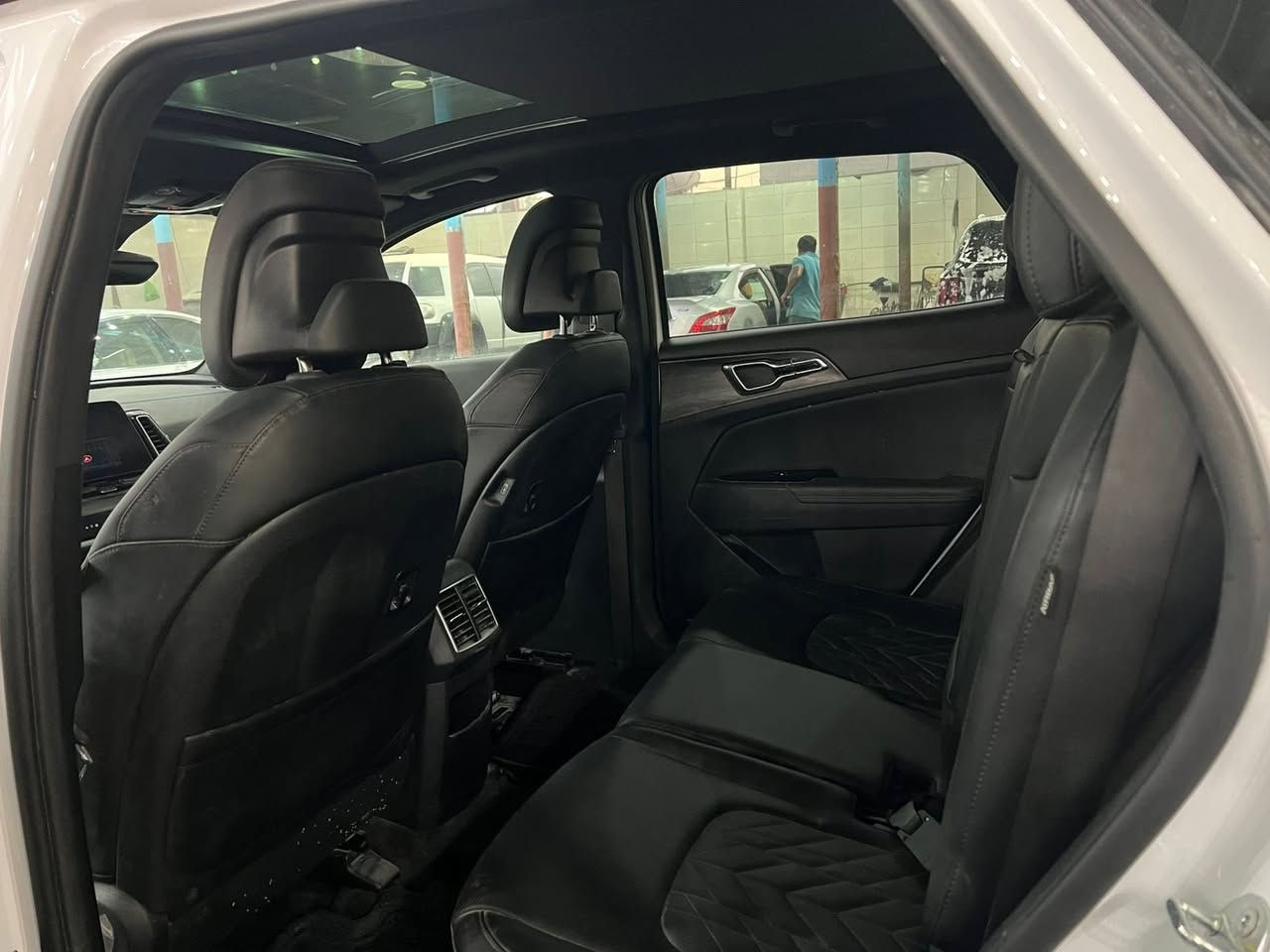 سبورتج 2024 وارد امريكي
فول 1/1 اعلى مواصفات اكس برو برستيج
مكينه 2500 ماشيه 8 سياره كلش جديده
السعر 195 بدون رقم دخول جديد
بغداد الزعفرانيه ***********
