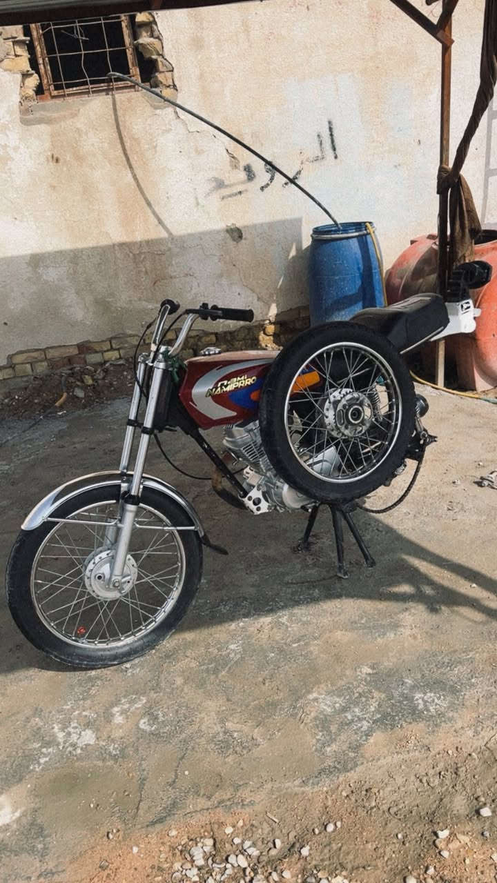 للبيع تعمير 25 شاصي ١٩ اوراق السعر 700او بيه مجال قليل مو شراي اطلع كبل رقمي ***********
