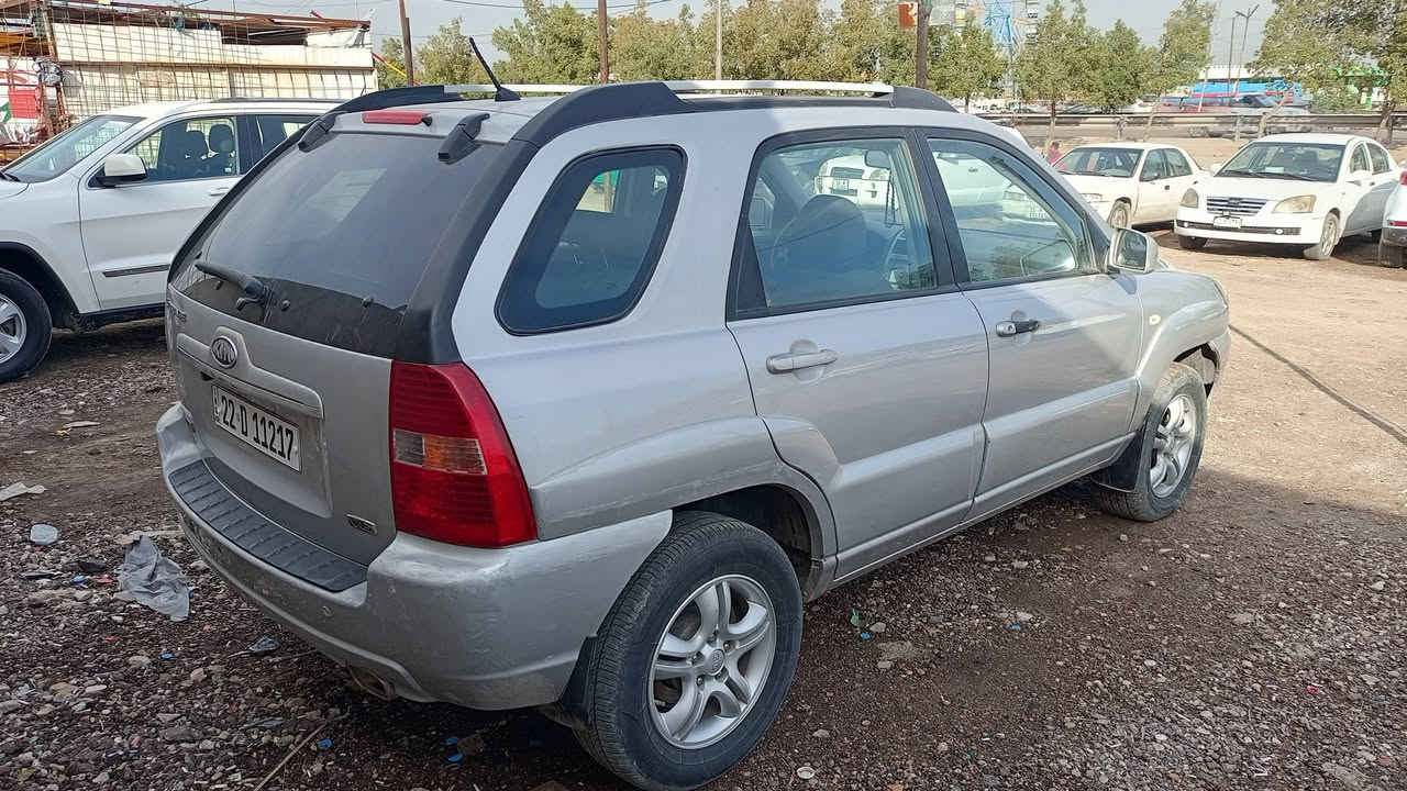 كيا سبورتاج موديل 8 محرك 6سلندر 2700مكفوله من كلشي السعر 110 مكان بغداد *********** السوانار مرفق بل مشور
