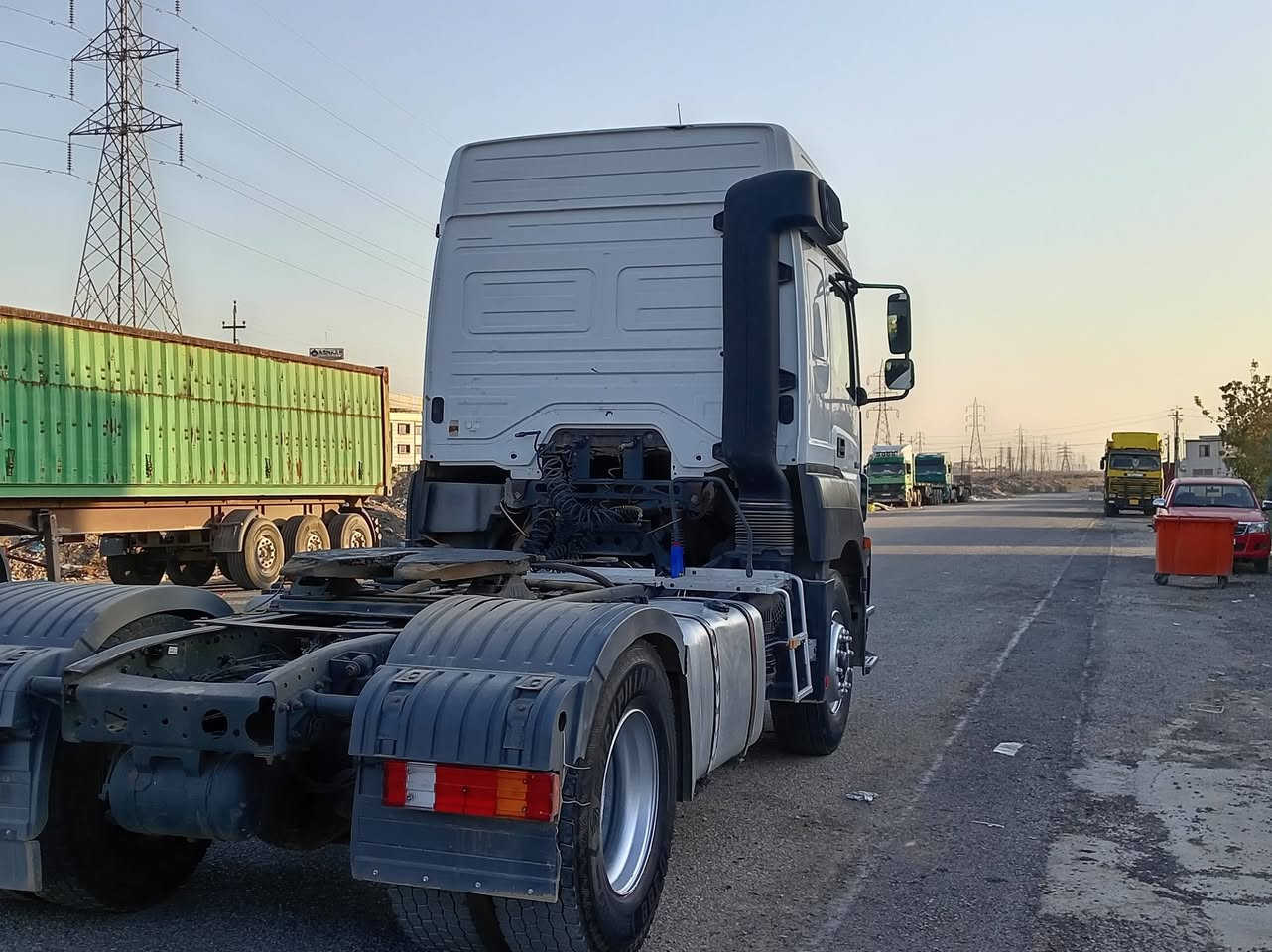 للبيع أكسور موديل 2005 حجم 18.40 سلاجة سنةوية رقم جديد 2030 مكان سيارة أربيل
ر. م:*********** - ***********
