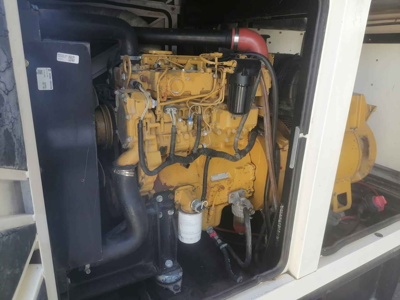 ممولدة  انتر كلر سوبر كاتم ١١٠ kv. جنريتر استانفورد ذات موصفات عاليه نظيفه جدا
للتواصل *********** حلة, بابل
