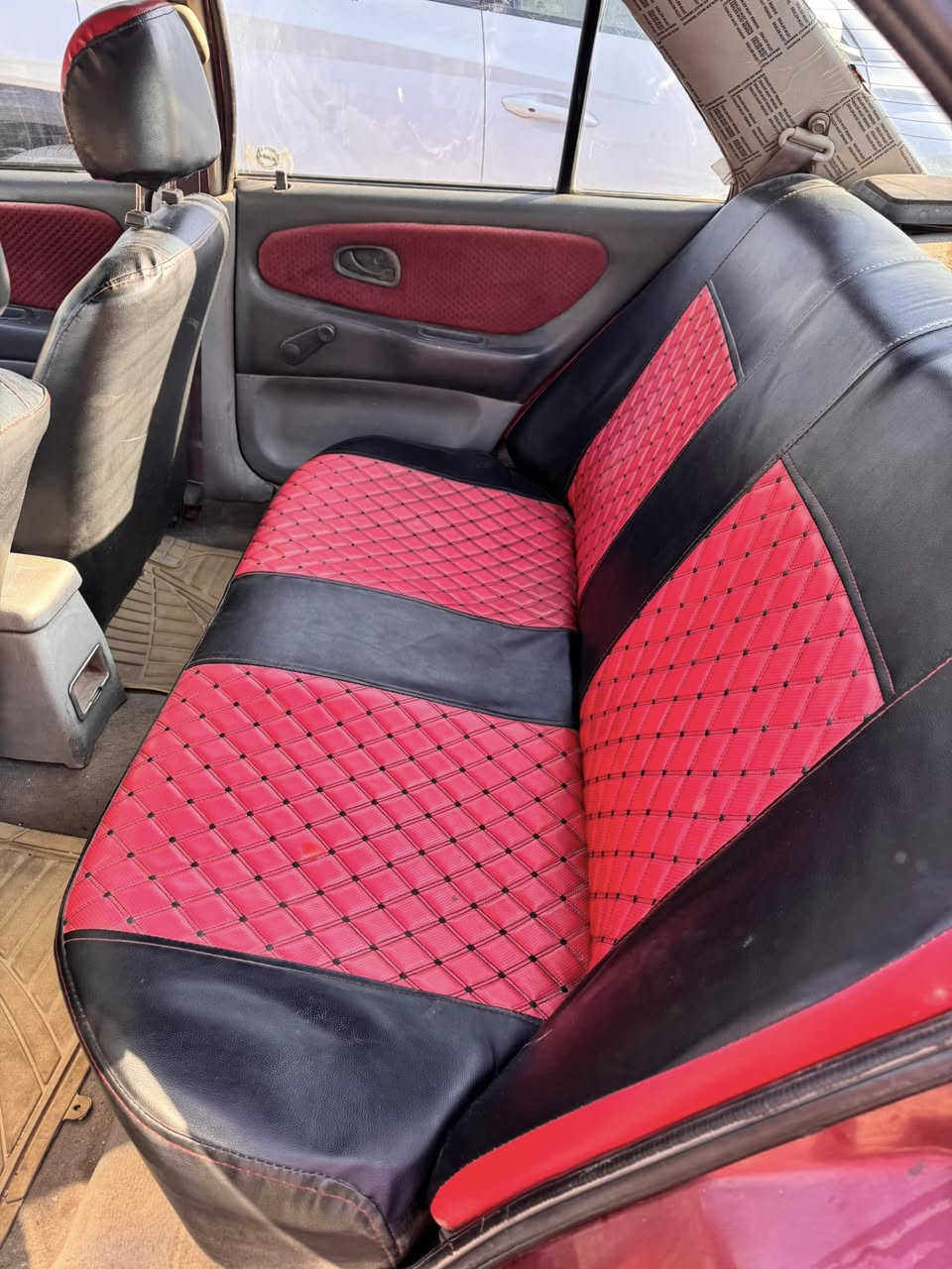 سلام عليكم
بروتون ويرا 2004
محرك 1500 بي تبخير 
گير خير من الله 
صدر امامي جديد
داينمو جديد
باتري جديد
كهربائيات جديدة
تبريد ثلج
شاشه بلوتوث 
كشر نظيف
دواخلها جديدة نظيفة جلد احمر مع لون السيارة
السعر 42 ورقة وبيها مجال

 واتساب ***********
