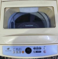 متاح غسالة سامسونج فول أوتوماتيك باب أول نظيفه حيل وجديده  ٠٧٨٠٢٦٠٧٤٥٧