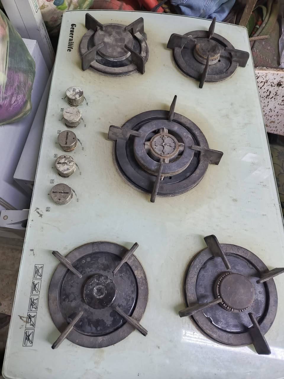 غراض نضيفه للبيع كلمن وسعره ***********
