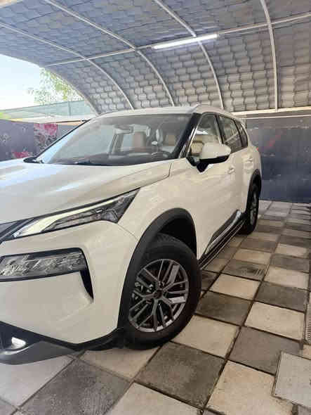 السلام عليكم 🤍 
نيسان اكستريل خليجي وكالة السور 

موديل 2025

السيارة هي والزيرو نفس الشي ماشي 1700km فقط 

السيارة بحالة الوكالة مكفوله كفاله عامه من الصبغ والشخط والبارد 

مواصفات

بصمه 

كامره خلفيه 

حساسات خلفيه 

تبريد قطعتين 

شحن لاسلكي

هاند بريك الكتروني 

اوتو هولد 

وضعيات قيادة 

نورمال سبورت ايكو 

محرك 2500

لايتات LED بالكامل 

داخل لونين 

السيارة ماشيه 1700 يعني زيرو 

مكان بغداد زيونة 

السعر (‼️258 )ورقة وبيها مجال جدا بسيط

للاستفسار الاتصال او واتساب 

***********
