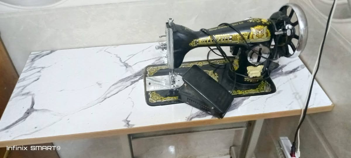 ديوان طول 7امتار 12مقعد 
ومكينةوالميز وياها جدد وتجي ونشوف بعينك


**إذا كنت صاحب هذا الإعلان وتريد حذفه لأي سبب، رجاءا أرسل رسالة إلى الدعم الفني**