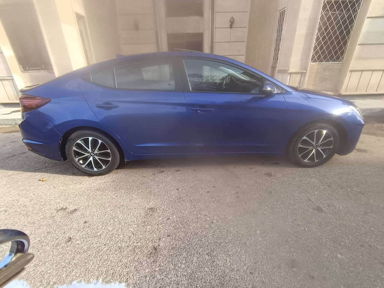 النترا ٢٠٢٠ فول مواصفات
فتحه 3بصمات صندوك وبيبان
تدفئه كشنات
٣رادارات امامي خلفي جانبي
رادار بلمري
حجر بيئه بلاد 
ماشيه ١٣٩km
حادثه جاملغ وبنيد ومبدلات بدون اي معجون
سياره جاهزه اي نقص مبي
كير at مو cvt
 مكينه تبريد صدر
سعر ١١٩$ بي مجال بسيط حك جيه
مكاني بغداد ثعالبه
***********
