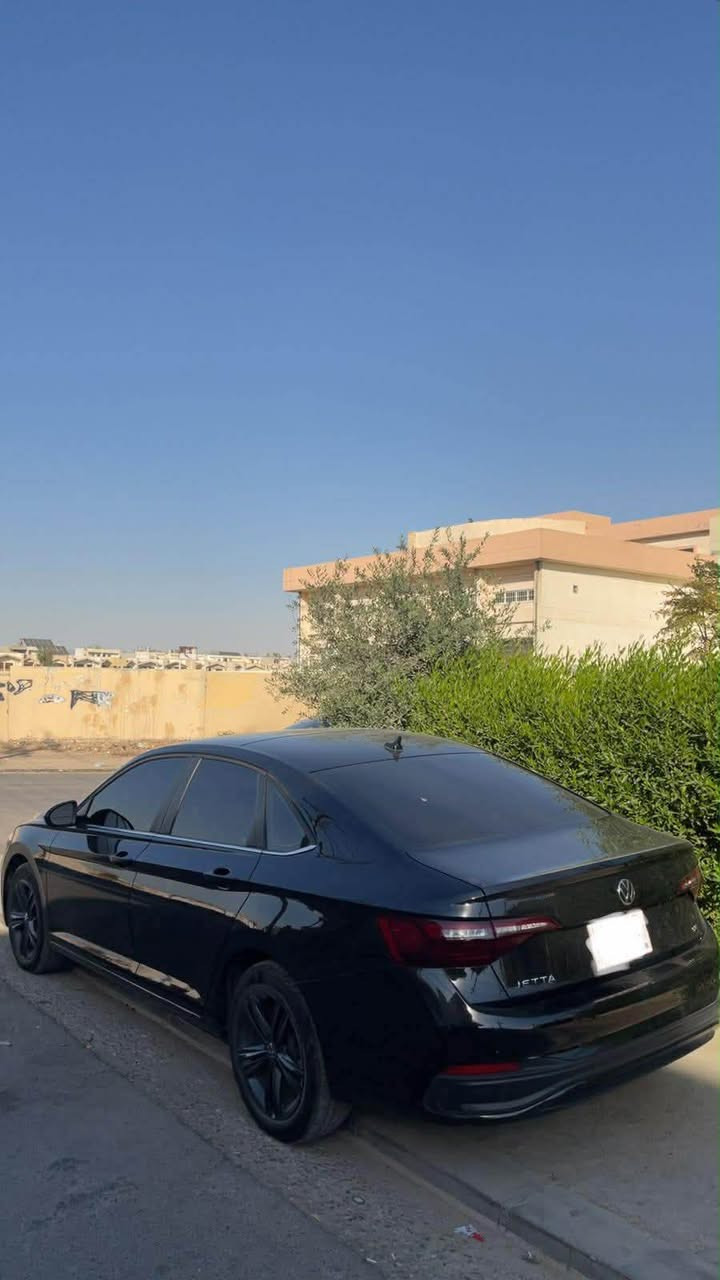 Volkswagen jetta2024 SE plus+
مواسەفات:پانۆراما بەسمە رادار شاشە ئەلیکترۆنی برێك بەسمە زۆر مواسەفاتی تر بەس یەك چاملغی پێشی سبوغە بێ ژۆرێ رادێتەی بیلادی بەشەرت رەقەم شانصی دانراوە رەقەم و سەنەوی تازە نوێکرایتەوە بەناوی خۆمانە
ژ.م:*********** بەس وەتس ئەپی لەسەرە رەقەمی قەپاتە أربيل, العراق
