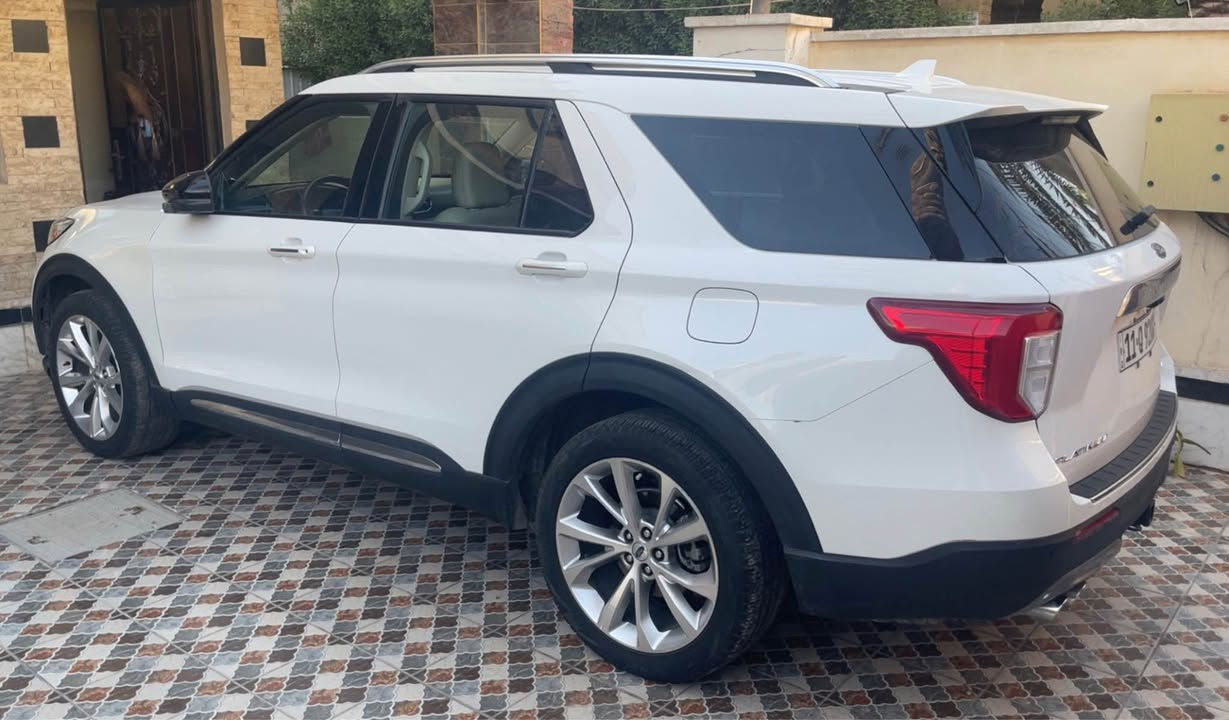 ♦️ اكسبلور بلاتينيوم 1/1 Ford Explorer PLATINUM

♦️الموديل : 2023 

♦️السعـر : 280 ورقة 💲 وبيه مجال

♦️ المـواصفـات ::
العداد : 105 الف كيلو
حجم محرك : 6 سلندر توين توربو
400 hp   3000 cc 
4*4 (AWD)
فتحة بانوراما
قيادة ذاتية
ويل قياس 21
عدسات اللايت متحركة مع حركة الستيرن
تحديد مسار مع رادار مانع الاصطدام
شاشة كبيرة
انارة led داخلية 7 الوان 
كشنات تبريد + تدفئة 
خزن كشن السائق 3 وضعيات 
كشنات خلفية تدفئة 
وجميع المقاعد كهربائية بالكامل 
بصمة تشغيل
بصمة  4 ابواب
تشغيل عن بعد (Remote Start)
صندوق شفط كهربائي
رادار امامي (تحديد مسار)
رادار جانبي (نقاط عمياء)
رادار خلفي (التحذير من الاصطدام) مع التوقف الذاتي
اوتو بارك
شفتات استيرن
استيرن تدفئة
سستم سماعات Bang&Olufsen
هاند بريك بصمة
اوتو ستارت Auto Start
اوتو ستوب Auto Stop
شاشة دشبول ديجيتال
كاميرا °360
حساسات 360 درجة
نظام الملاحة والخرائط (Navigation)

العنوان بغداد  للاستفسار 
*********** بغداد, العراق
