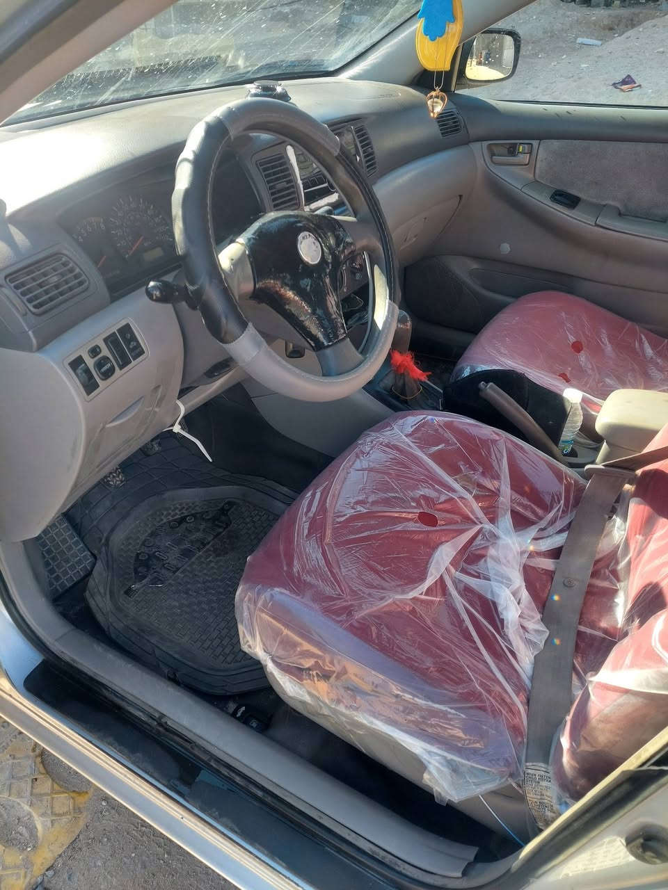 السلام عليكم ورحمة الله وبركاته  رمضان كريم عليكم ان شاء الله  للبيع أو مراوس  تيوتا كورلا نحله كير عادي رقم بغداد الجديد محرك ١٨٠٠ وراد أمريكي مديل 2008  ظرر جاملق امامي ودعامية تدفئة تبريد 🥶 سيارة جارده فقط  السعر 70 وبيها مجال للإتصال  ***********   المكان بصرة
