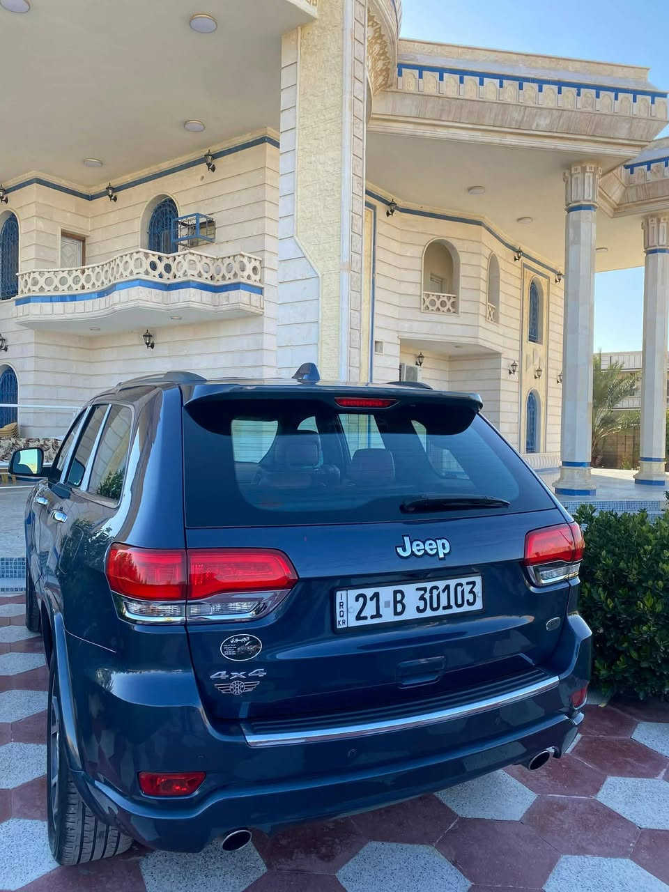 #مكلف بالنشر 
السلام عليكم جيب 2021 فول مواصفات اوفر لاند #خليجي 
ماشيه 80 كم
محرك 6 سلندر 
السياره بسمي هزه وسنويه جديد  
صبغ بالدعاميه والسونار مرفق 
مكانه الانبار الخالديه 
السعر 310 بيه مجال 
***********
