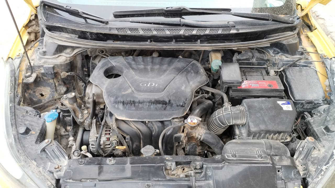 الانترى ١٢امريكي ضربه جاملق وبنيد عابره  الشاصي مكفول من الكص رقم بغداد بسمي مكفوله من الكص والعيب الشرعي سياره عوزه بس تبريد حداديه جديده كير محرك خير من الله محرك ١٦٠٠ بيع ٨٧وبيه مجال وترهم مراوس بسوناتا تكسي مضلع مكان سماوه  وبيه طخات بسيطه ومكانات مشيول صبغهن كله مصور وشوف العين المووشراي لايخابر ولايراسل لايتعبني ولايتعب روحه  والشراي يئمر امر ***********
