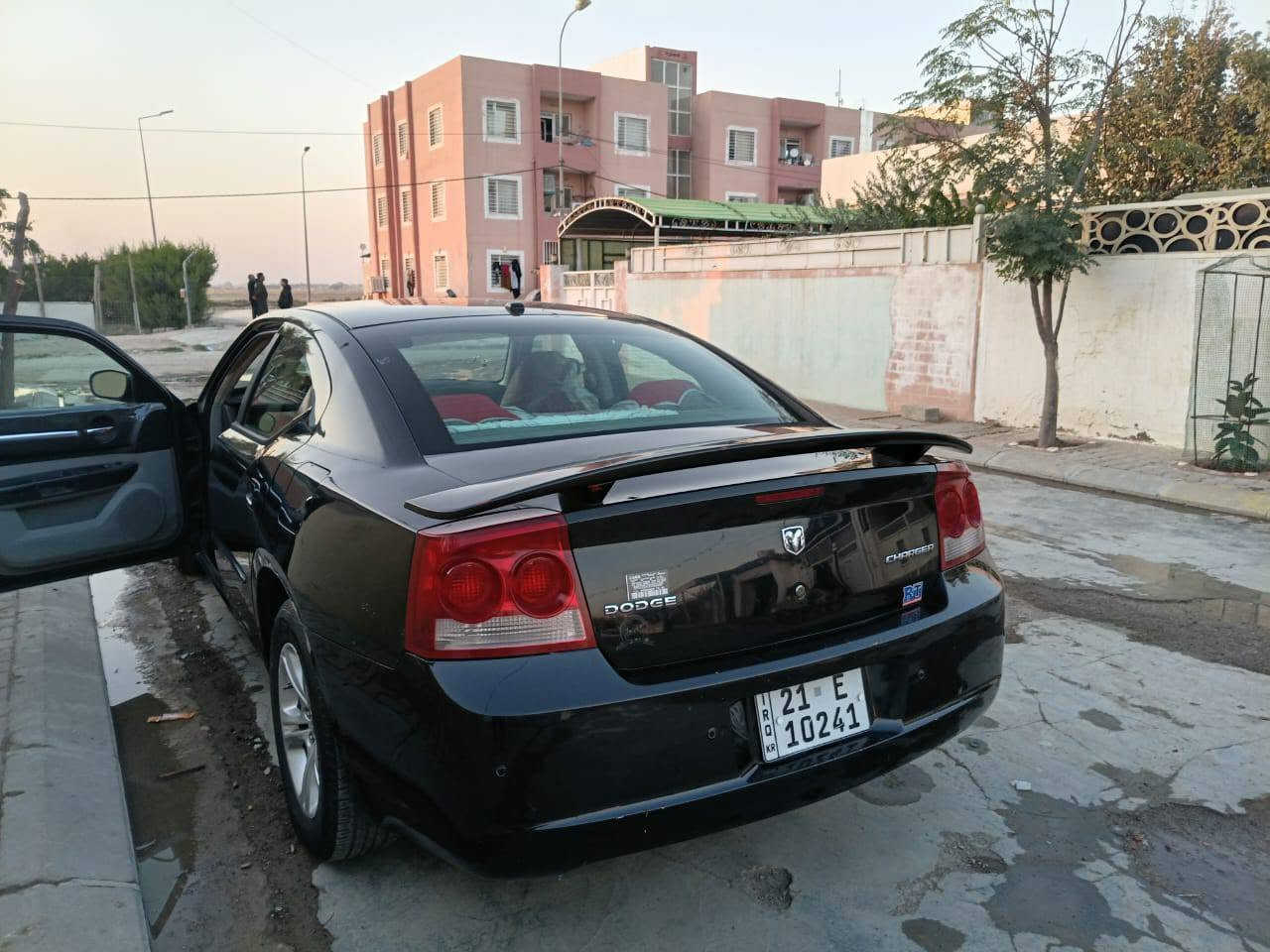 السلام عليكم البيع مروس حسب القناعه مديل ١٠ كلين سياره بيه بس شويه بل بنيد صبح شبرين سعر ١١٠ تصل واني خادم ***********
