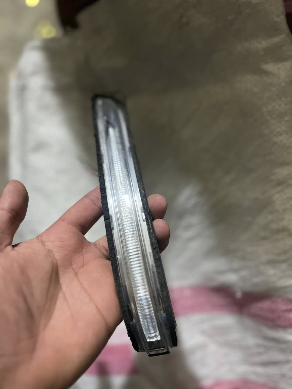 قيم و اخذ 
عنوان بغداد 
*********** 
بوش اصلي اصلي 
كتف مراوح 
اشاره LED مرايه يرهم 2016 2017 و كول الموديلات
