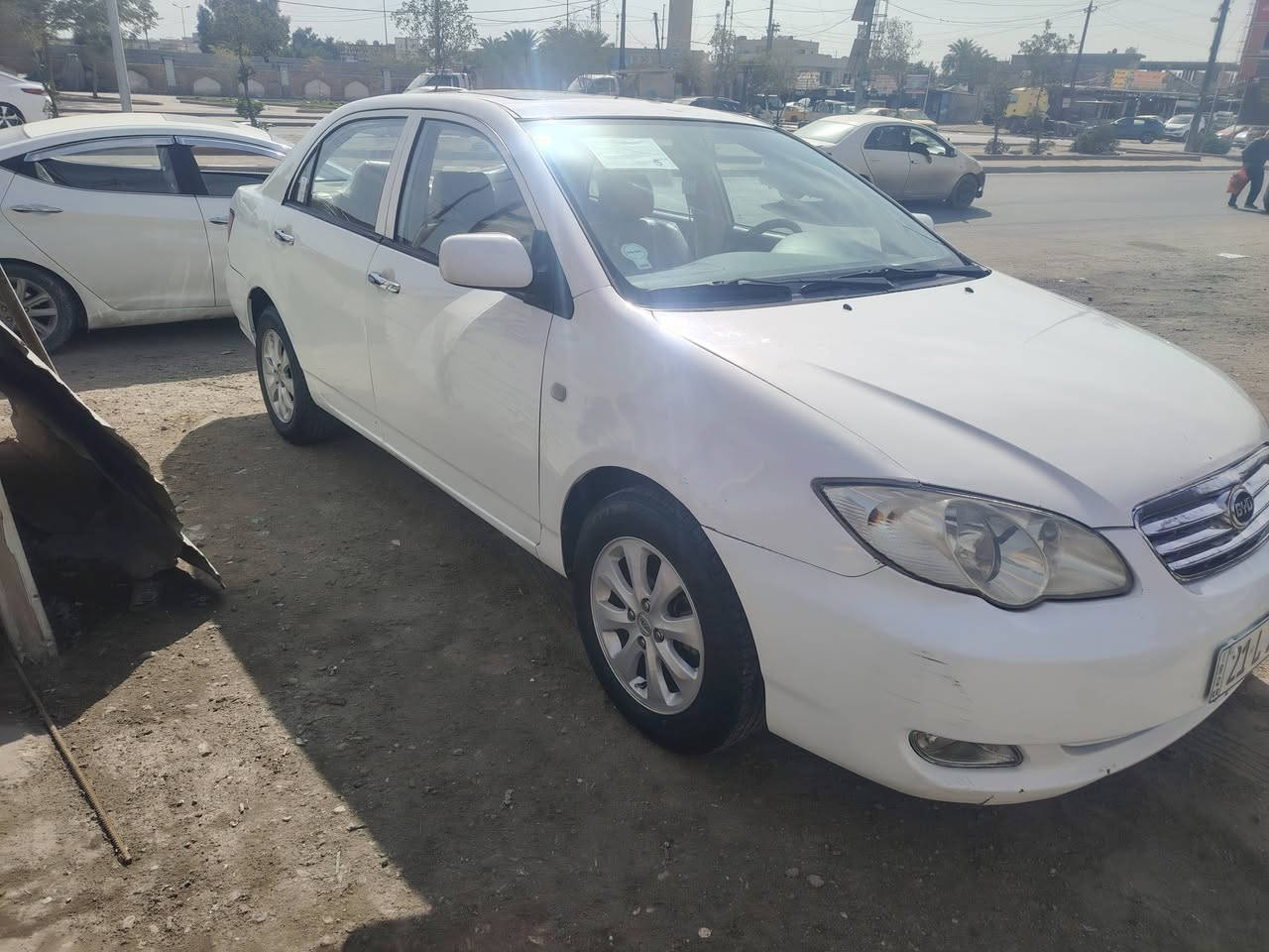 سلام عليكم بيوايدي 2014ساره تخم تاير صدر مكينه كير حداديه تبريد كله جديد سياره مكفوله ماشيه 142سياره على وضع الشركه رقم السليمانيه بسمي السياره تحويل ثاني يوم 73 العنوان البياع ***********
