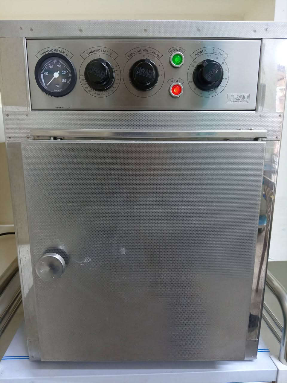 السلام عليكم اوفن تعقيم ادوات جراحيه مستخدم ونظيف السعر200 الف+ترولي مستخدم ونظيف السعر70 الف
المكان بغداد / التاجي/ معسكر التاجي باب الاول  مع الشكر والتقدير


**إذا كنت صاحب هذا الإعلان وتريد حذفه لأي سبب، رجاءا أرسل رسالة إلى الدعم الفني**