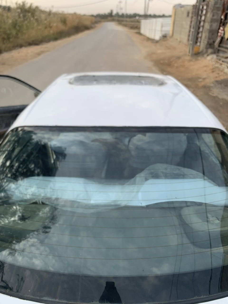 السلام عليكم سيارة دايو برنس موديل 1995 رقمها كربلاء حداديه وكهربائيات خير من الله كله شغاله السعر 30بيه مجال مكاني كربلاء رقم الهاتف ***********
