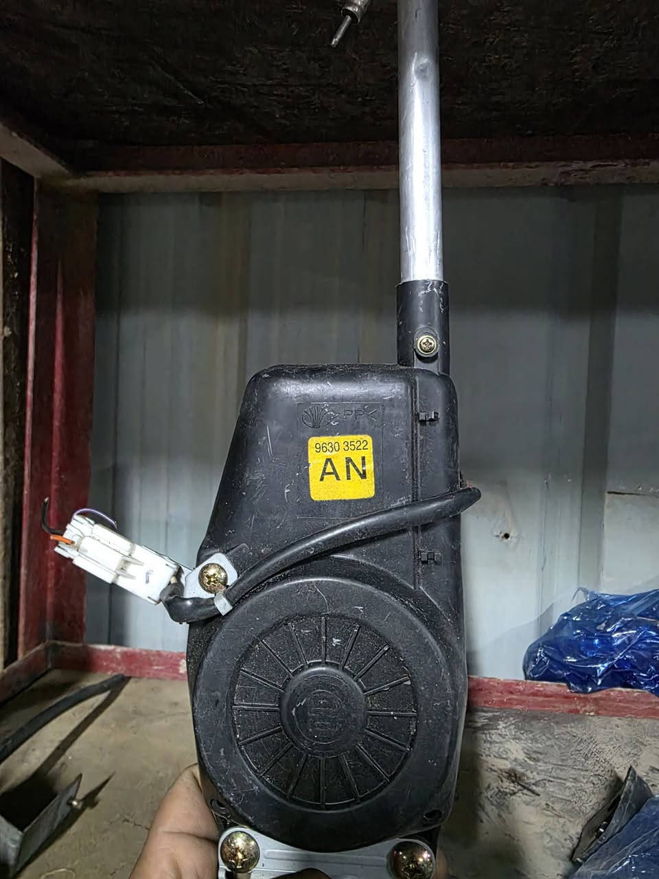 الستفسار تصال  علئ الرقم  ***********
