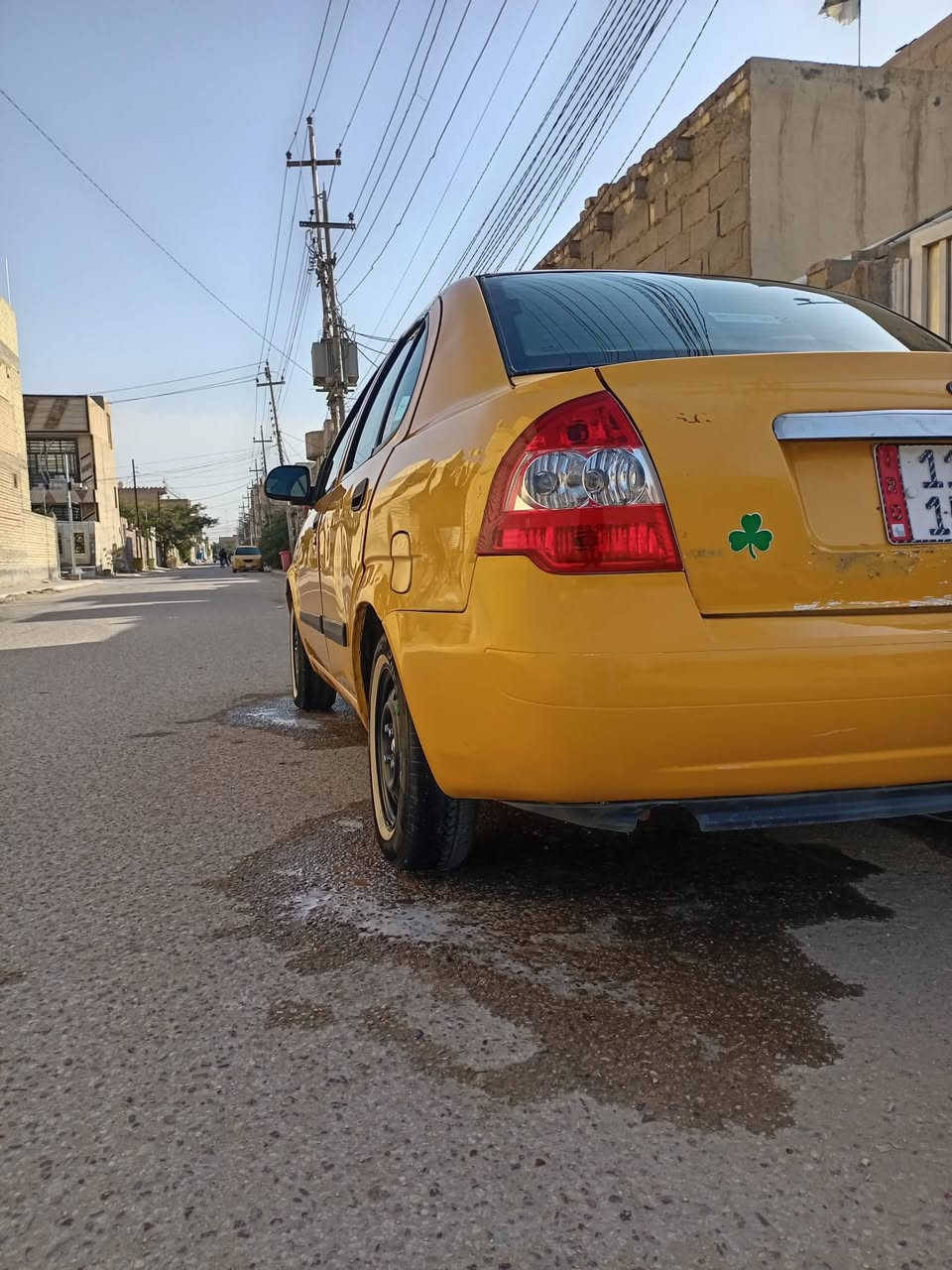 طيبه للبيع مديل 2015 رقم بغداد راعيه يمه كبل عقد مروري بيها فقط بنيد صبغ الباقي كفاله عامه من كلشي لاصبغ لاضربه ولا معجون السعر 40 وبيها مجال قليل مصفره هيئه وغرامات سياره جاهزه كبل للشارع ربع مذب عليه مكاني كربلاء الحر حي القادسيه قرب البانزيخانه ***********
