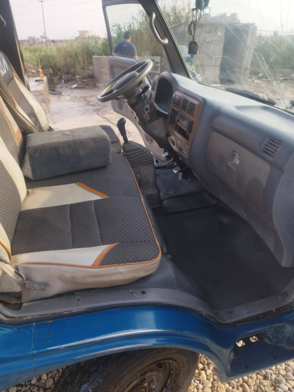 لسلام عليكم للبيع فقط 
كيا بزون دبل قمارة موديل 2001 محرك 3000 لا صرف ولا تبخير  طخم تاير كهربائيات دوشمة محجر سياره جهازه    السياره مكنها بالكوت مركز المدينه 
رقم بابل   سعرها ب80 ورقه 
‏‪***********‬‏
