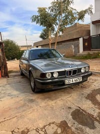 بي ام 730 • ١٩٩٣ • محرك ٣٠٠٠