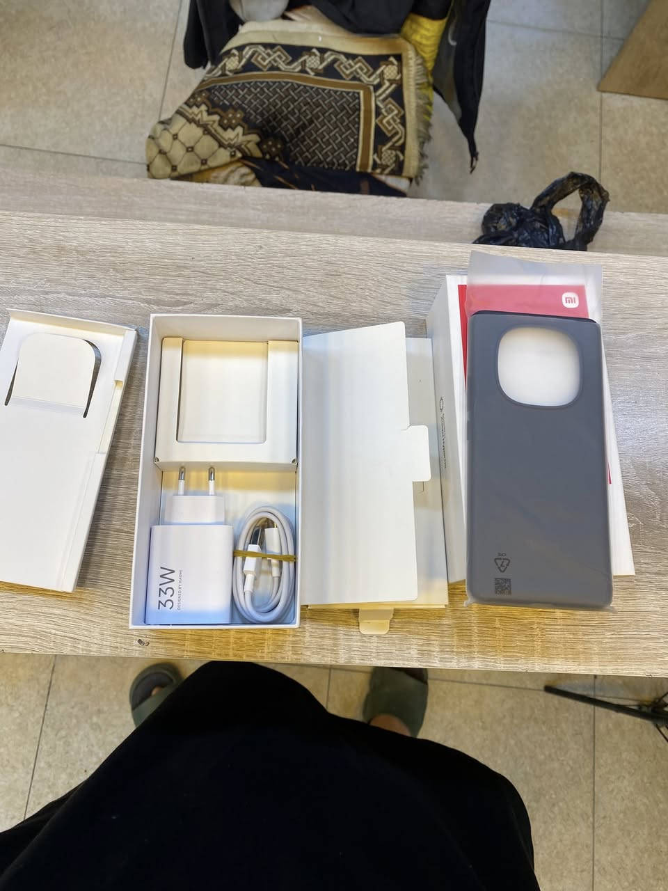 زيدني Note15 ذاكره256 العشوائية 16 بطاريه6000 كامره 108بكسل جهاز فول نضافه شخط واحد مابي غراضه بعده بل كارتونه ممفتوحه ستخدام قليل سعره ٢٥٠ قفل سعر ثابت مكاني الاعضميه رقم ***********
