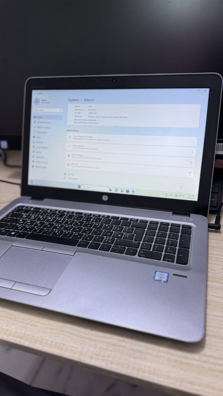 لابتوب HP للبيع
الجهاز نظيف ومرتب وجاهز للاستخدام، مناسب للدراسة والعمل والاستخدام اليومي.

النوع: HP
المعالج: Core i5 الجيل السادس
حجم الشاشة : 15.6
الحالة: نظافة 95%
البطارية: بحالة جيدة جدًا
إضاءة لد في الكيبورد 

جميع المواصفات: بالصور المرفقة

قيمه بما يرضي الله


**إذا كنت صاحب هذا الإعلان وتريد حذفه لأي سبب، رجاءا أرسل رسالة إلى الدعم الفني**