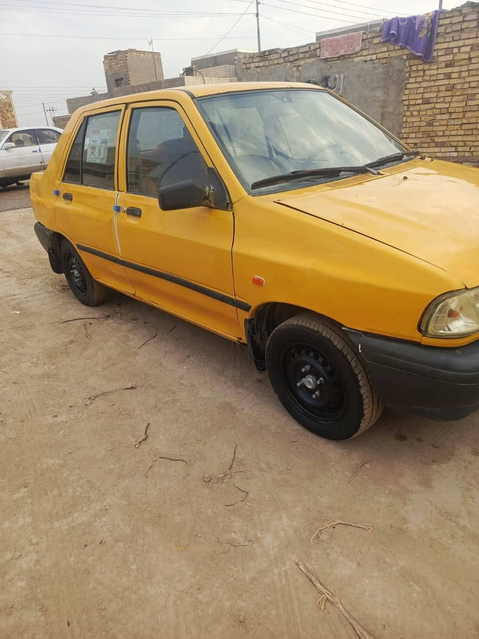 السلام عليكم سايبه موديل 15سنويه  نافذه  غرامات ما عليه فقط هيه    رقم بصره ،.الماني سياره مرتبه نضيفه كهربايات شغاله كلهه حداديه زينه تخم تاير  كير محرك زينات 
العنوان ميسان كميت الشراي ينتصل خاص ماكو 
السعر 16وبيه مجال 
***********
