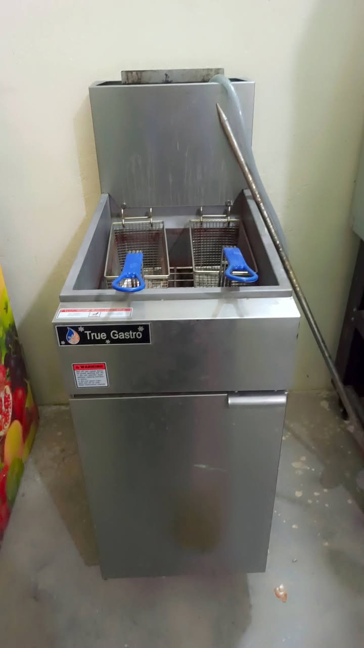 السلام عليكم 

عجانه تركيه لولبيه نظيفه جدا

قلايه فنكر

***********
***********

اتصل ع الرقم فقط 

مكلف بلنشر مكلف بلنشر
